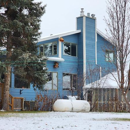 Hidden Valley Bed And Breakfast Whitehorse Exterior photo